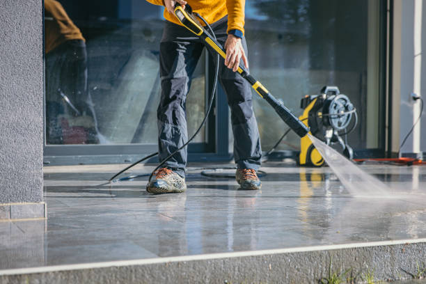 Best Factory Floor Cleaning  in Manhattan, KS